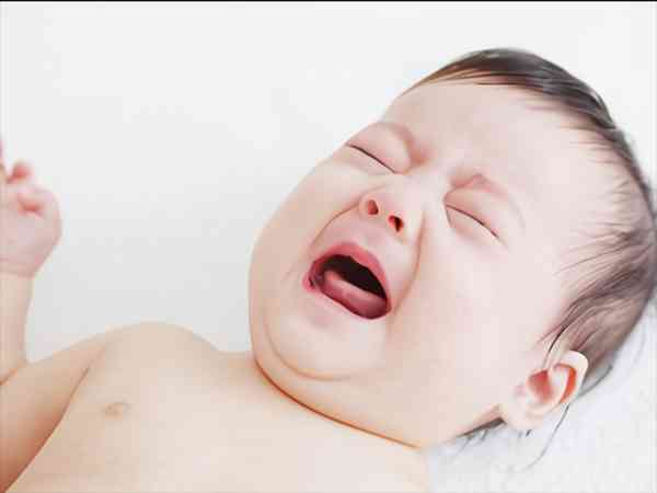 一岁多宝宝夜里总莫名啼哭是为什么？