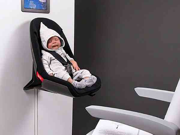 为什么1岁宝宝尽量不要坐飞机？
