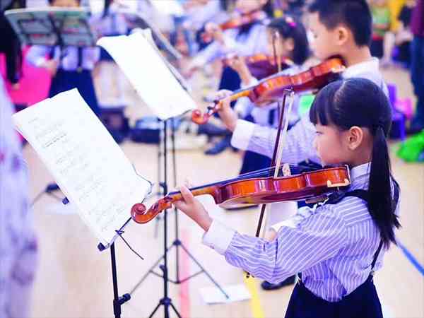 不建议让小孩学小提琴