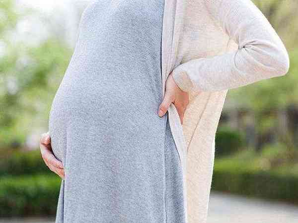 孕妇走路步伐轻巧是生男还是生女？