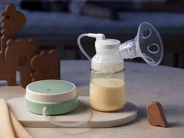 产后初次开奶能不能用电动吸奶器？