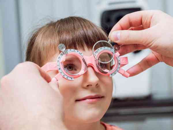 十大儿童近视眼镜片品牌