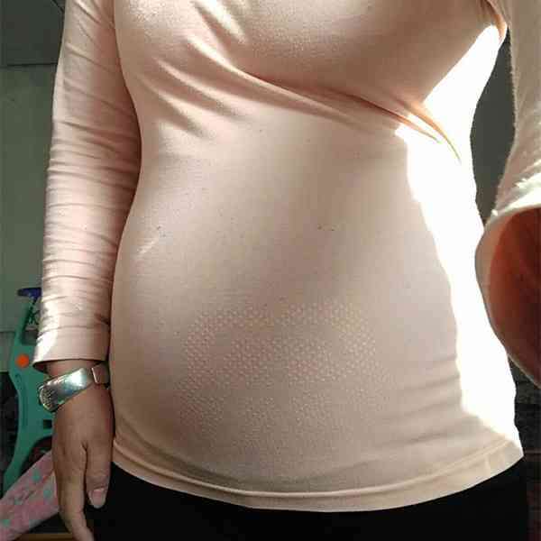 孕18周肚子隆起图片