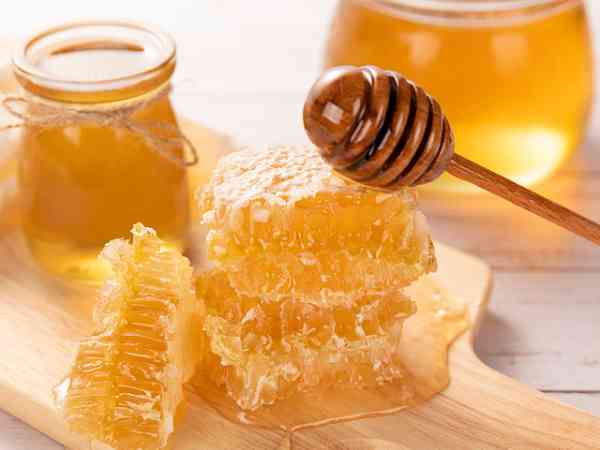 蜂蜜不能和这六种食物同食