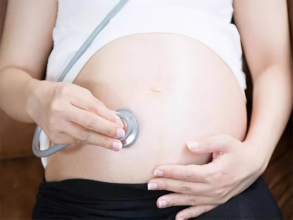 妊娠晚期胎动会比较明显