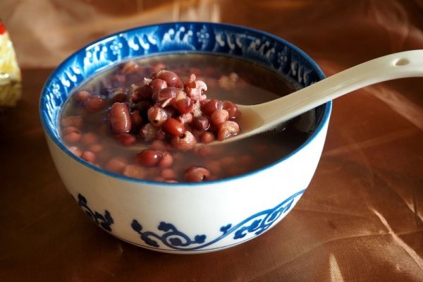 红豆汤有促进消化的作用
