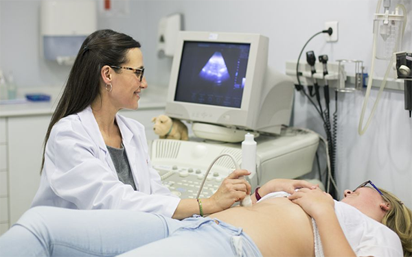 孕12周NT检查不通过的女性是比较多的