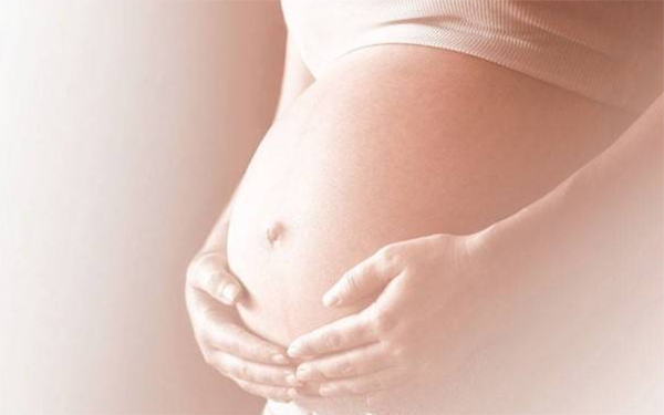 怀孕1到12周是孕妇需要注意辐射的阶段