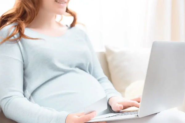 孕期使用电脑对胎儿影响不大