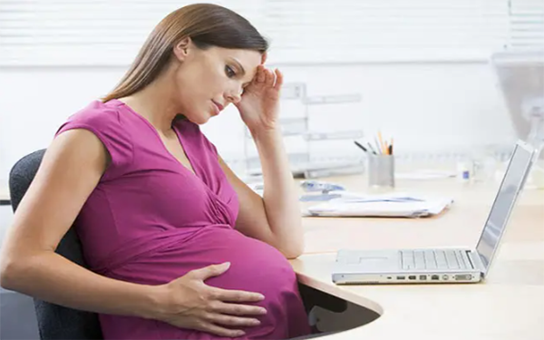 龙凤胎的孕妇会承受更多的压力