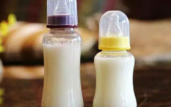 宝宝断奶不喝奶粉可以换一款奶粉