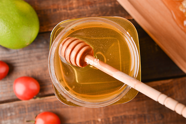喝蜂蜜是治疗幽门螺杆菌的偏方