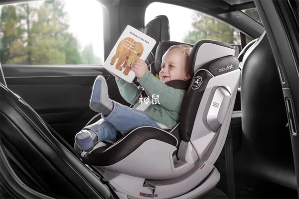 宝宝第一安全座椅的安全性很高