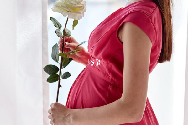 对孕妇有伤害的辐射强度是50mGy以上