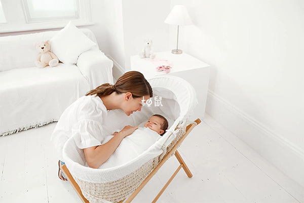采用萝卜蹲可以让婴儿快速睡着