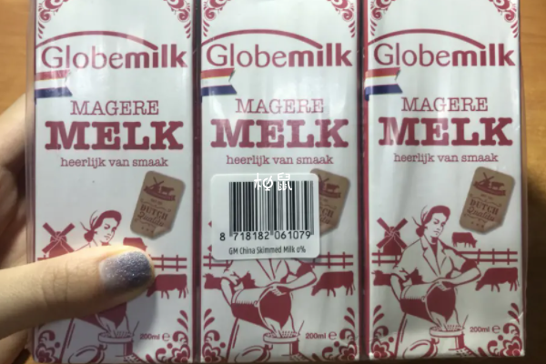 荷高牛奶不是贴牌产品