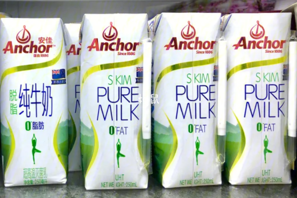 安佳牛奶在国内不火是因为竞争大