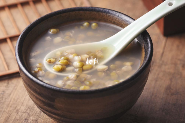 促排期间消暑可以选择绿豆汤