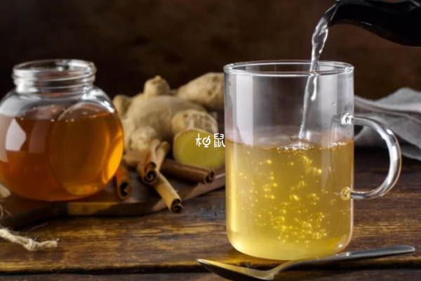 蜂蜜水有助于子宫健康