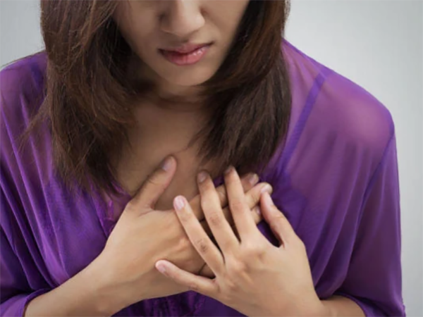 移植第五天乳房两侧按压痛怎么办？