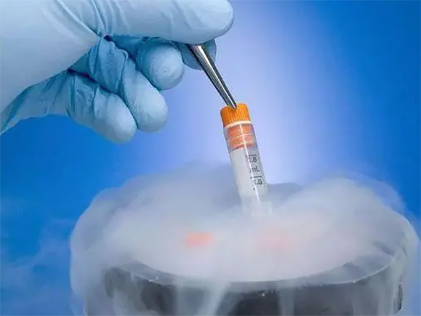 胚胎移植后一阵阵燥热怎么回事？