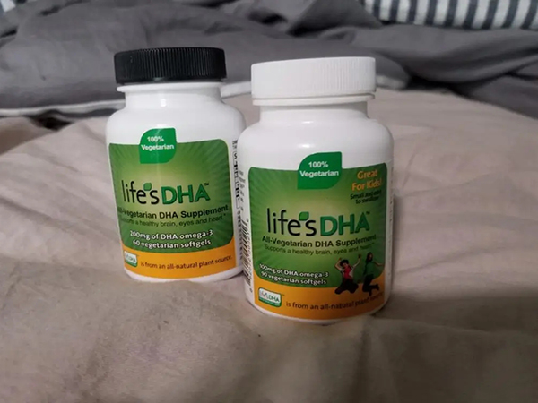 lifesdha藻油和纽曼思DHA哪个好？