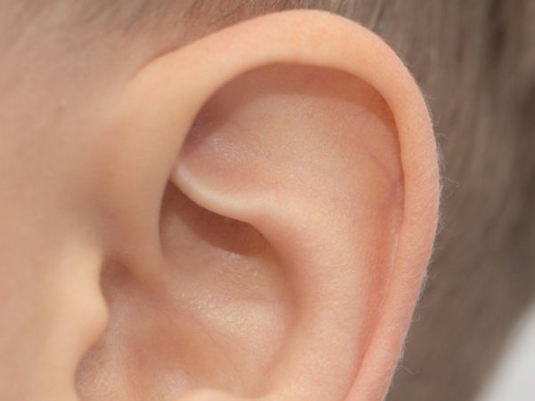 儿童耳朵疼最快止痛方法
