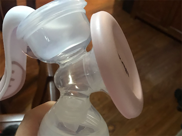 吸奶器吸了70毫升相当于宝宝吸多少？