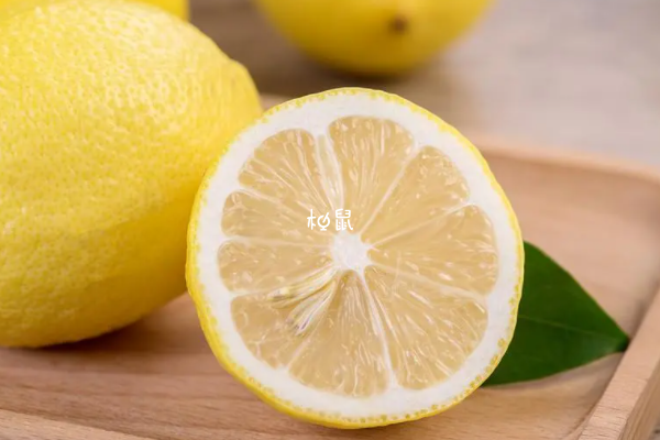 柠檬改变酸碱度的作用非常小