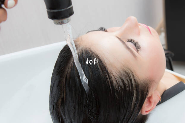 孕妇有一些禁用的洗发水成分