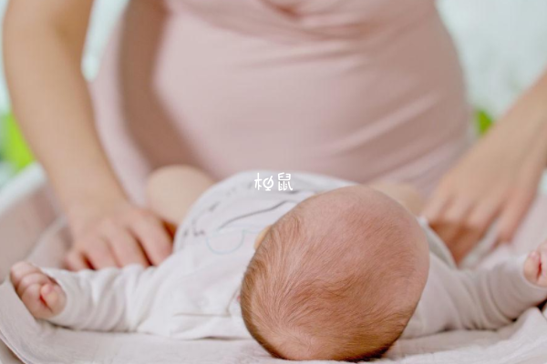 预防婴儿腹泻药定时给宝宝打疫苗