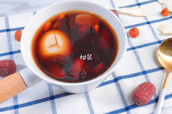 红枣养肝汤可以起到养生作用