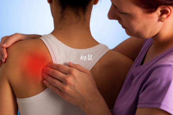 怀孕左侧肩胛骨痛可能是体重增加导致的