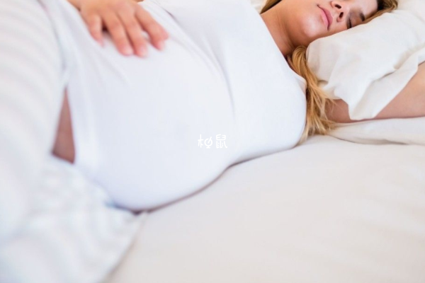 怀孕八个月失眠说明宝宝健康