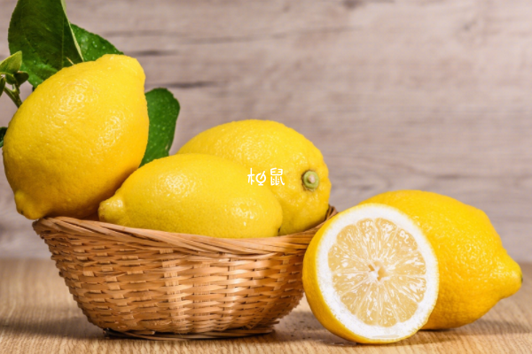 吃柠檬可以补充黄体