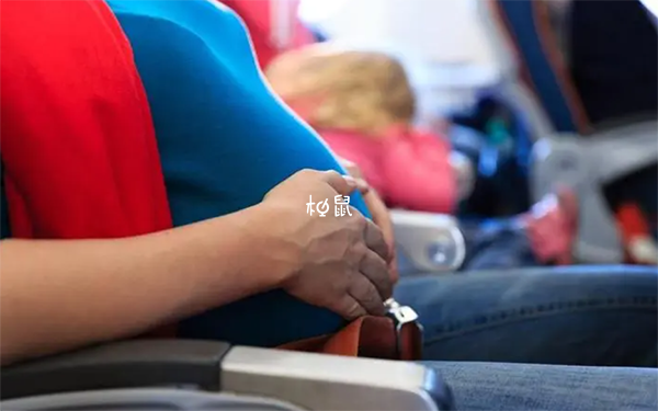 孕妇坐高铁需要提供身份证明