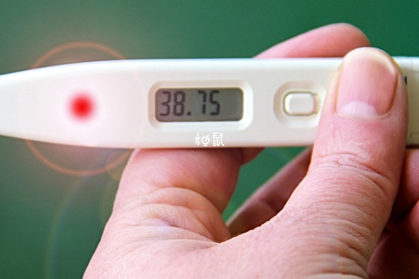 婴儿肺炎早期容易发热