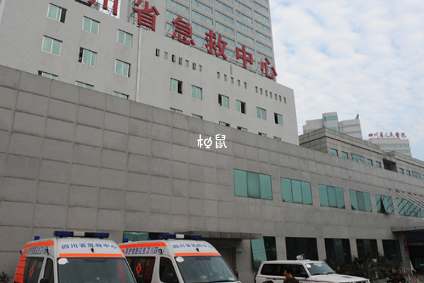 四川省人民医院人授费用约6000-9000元