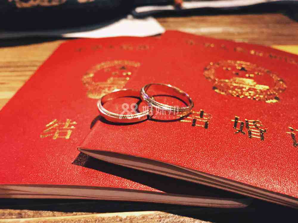 深圳哪个医院做人工受孕不用结婚证？